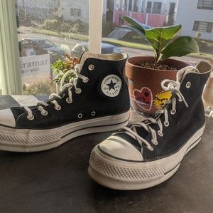 Platform converse